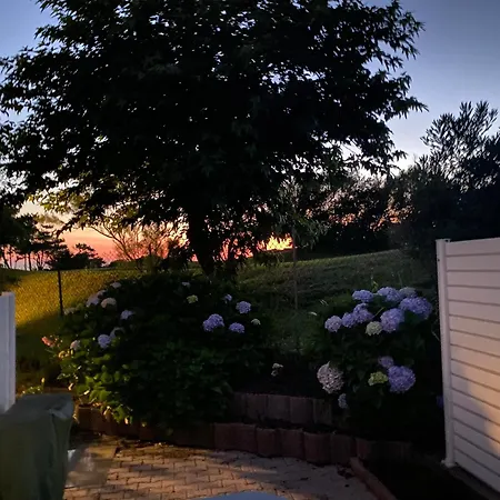 Superbe Maisonnette Au Pied De La A 64 Apartament